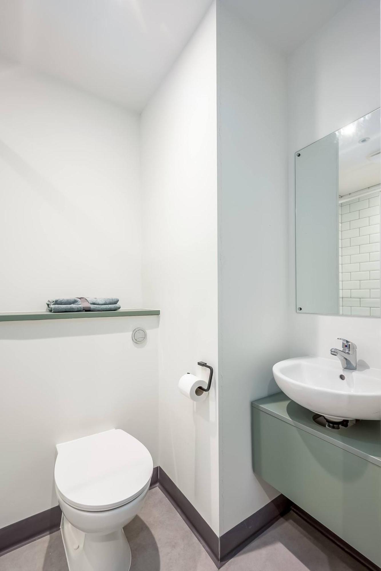 The Best Value Option For The City Centre - Non Students Welcome Belfast Exterior photo